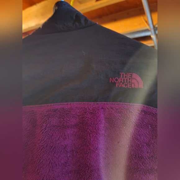 North Face - Picture 3 of 7